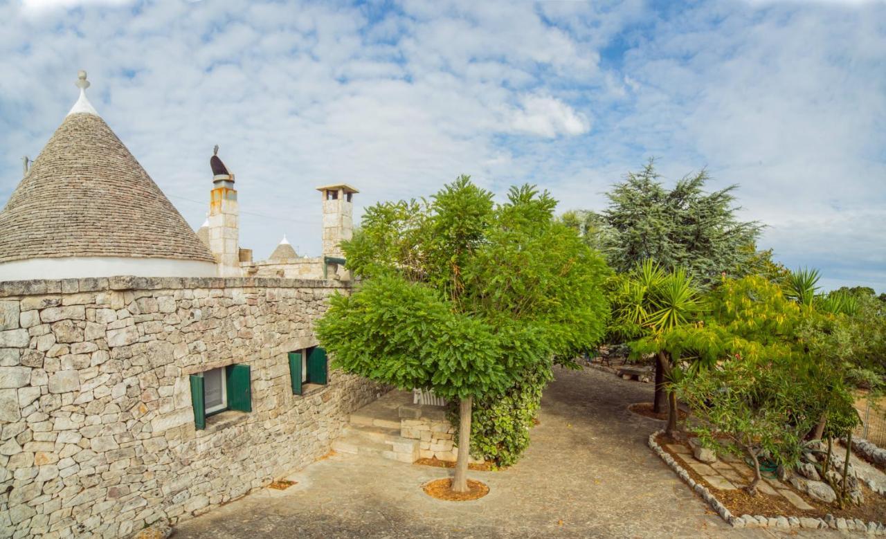 Trulli Girasoli E Viole Cocolicchio Exterior photo