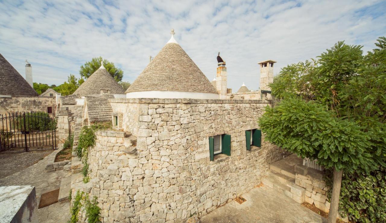 Trulli Girasoli E Viole Cocolicchio Exterior photo