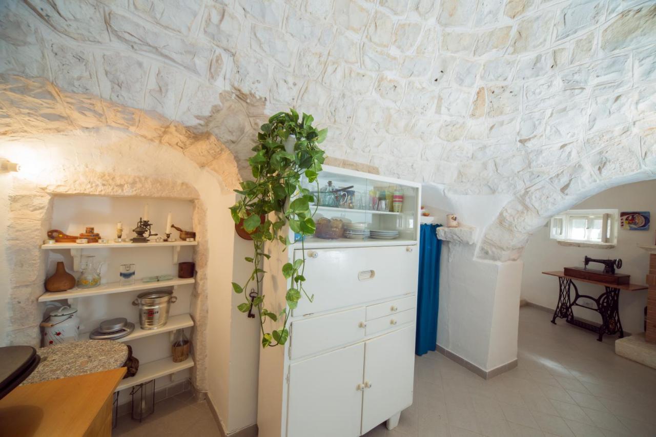 Trulli Girasoli E Viole Cocolicchio Exterior photo