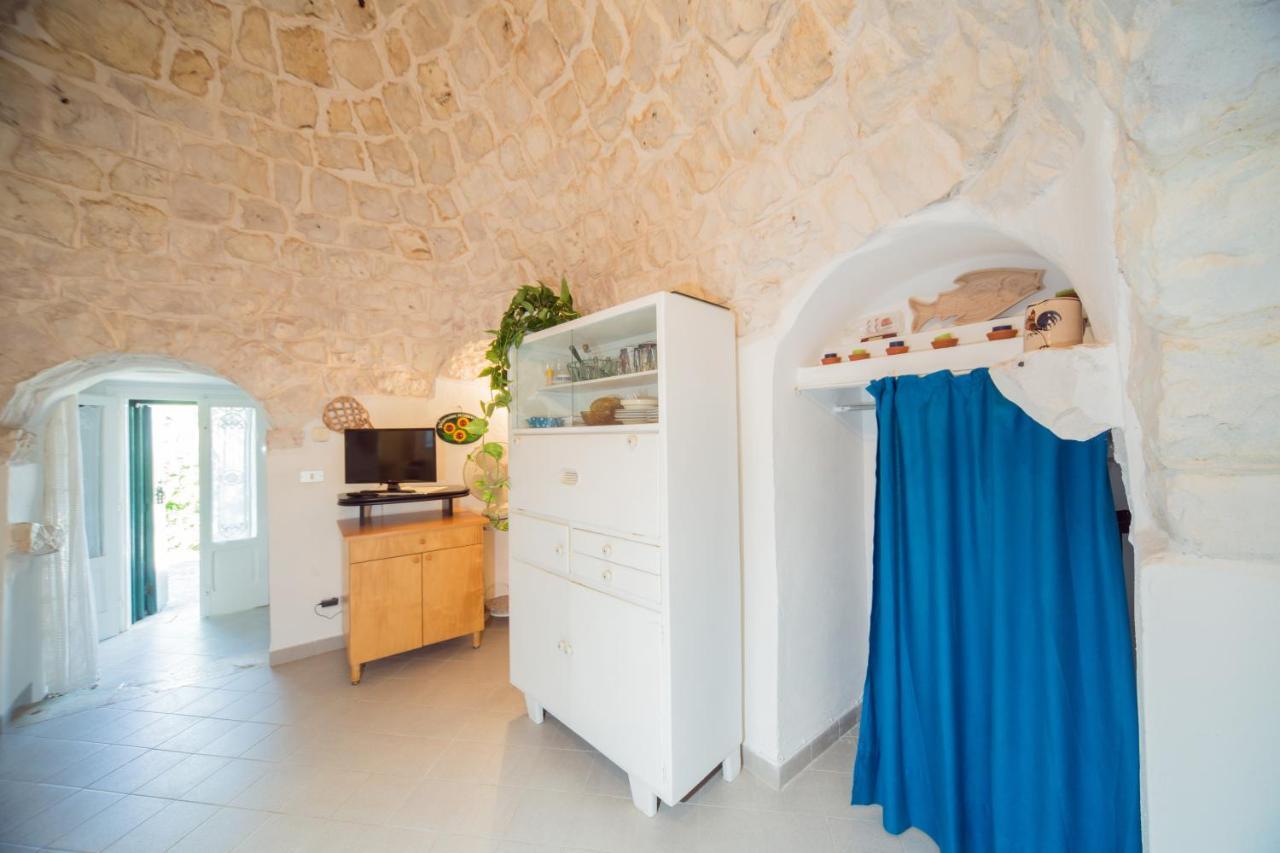 Trulli Girasoli E Viole Cocolicchio Exterior photo