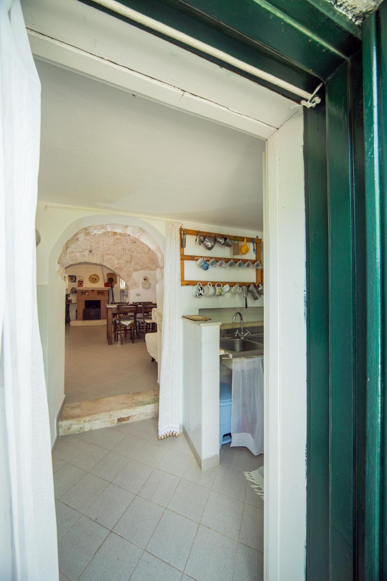 Trulli Girasoli E Viole Cocolicchio Room photo